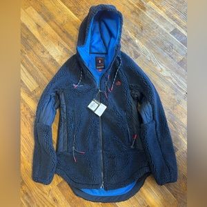 Kith+ Columbia Fleece Zip up Jacket. Navy blue.